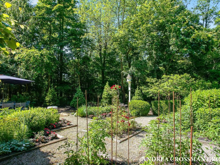 Property Image 101