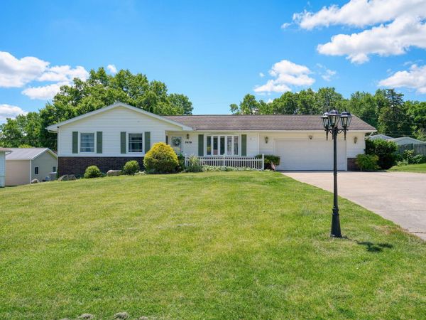 7479 Dalt Road, Jackson, MI 49201