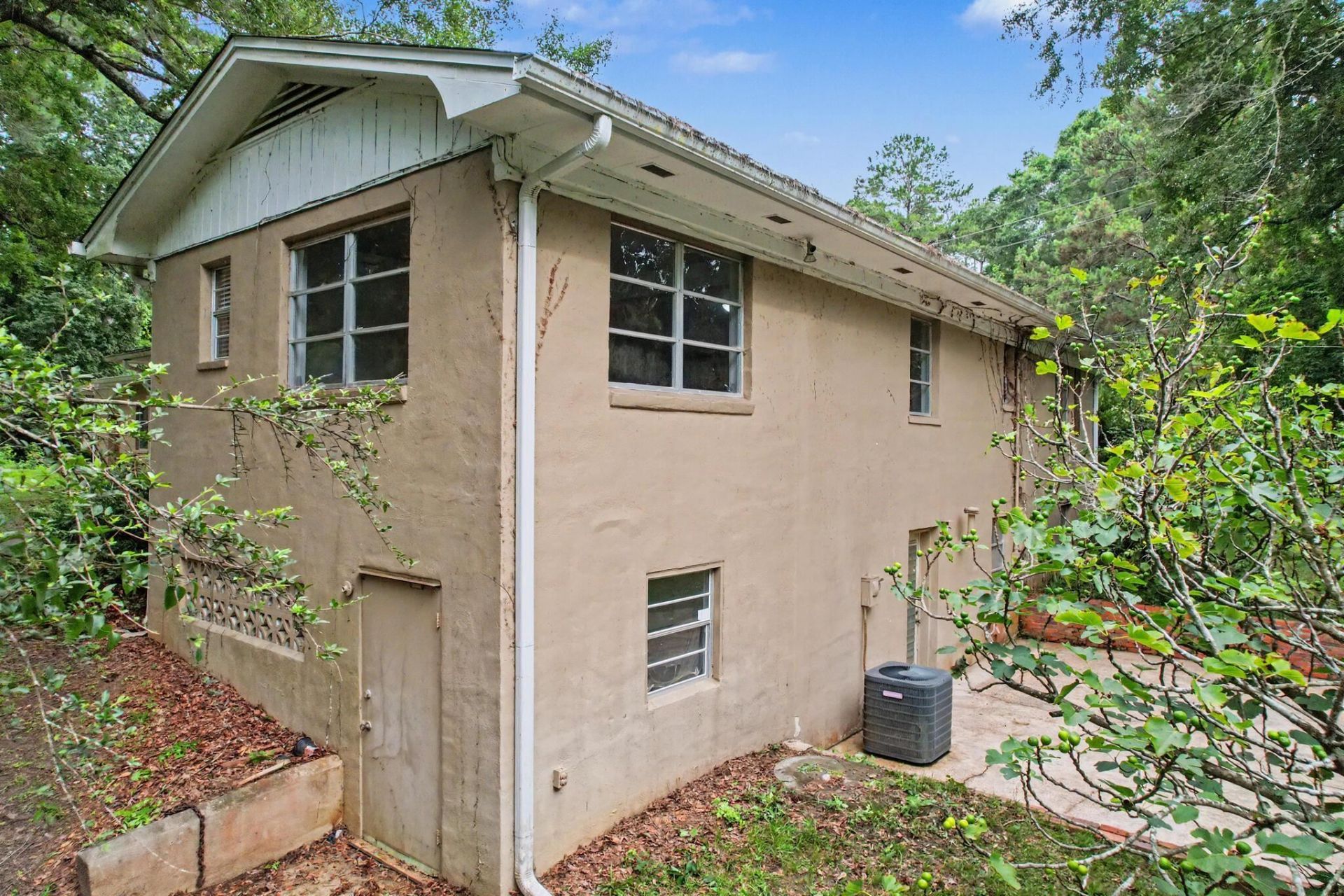 1734 W King Street , Quincy, FL 32351 Photo