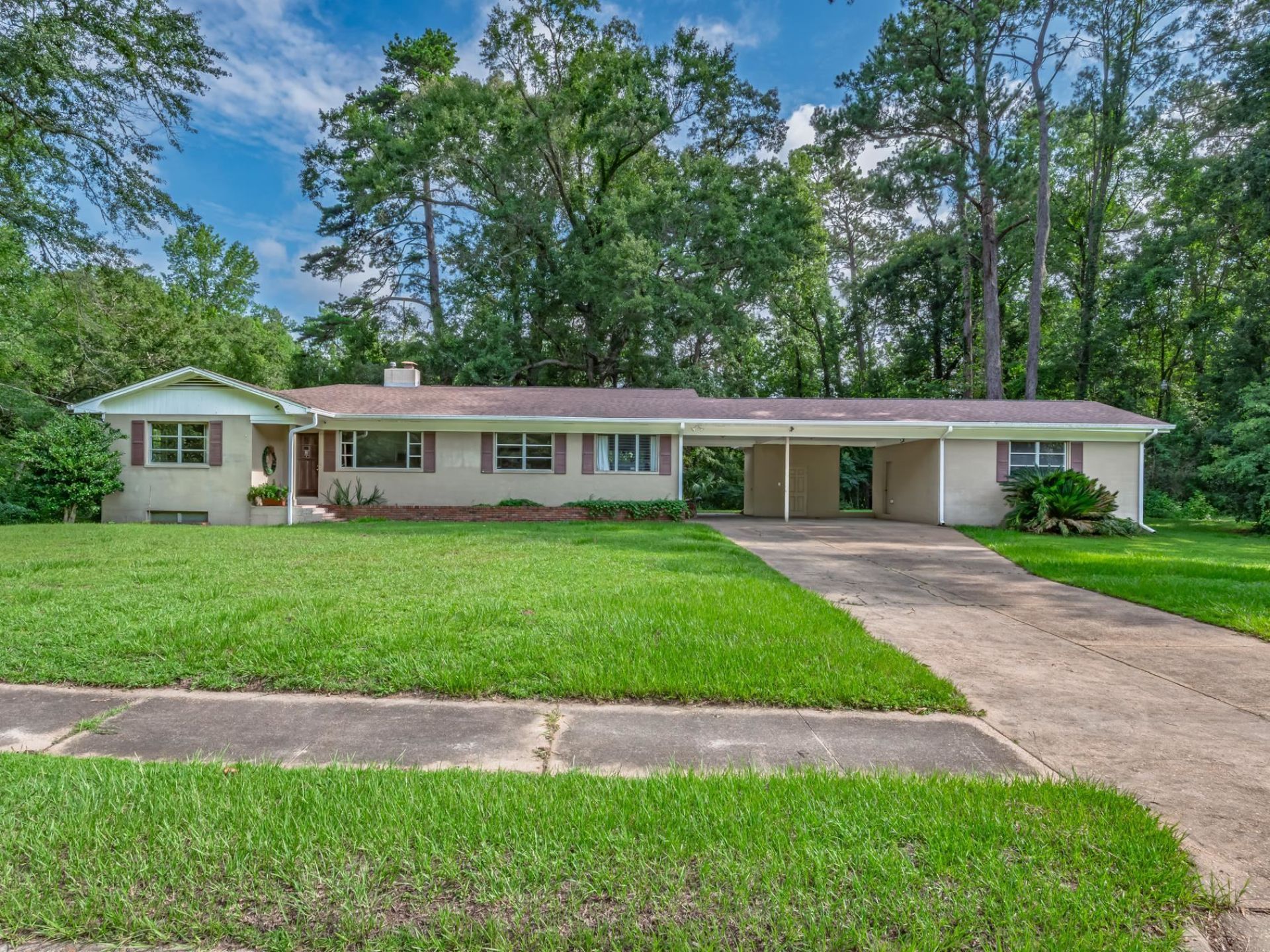 1734 W King Street , Quincy, FL 32351 Photo