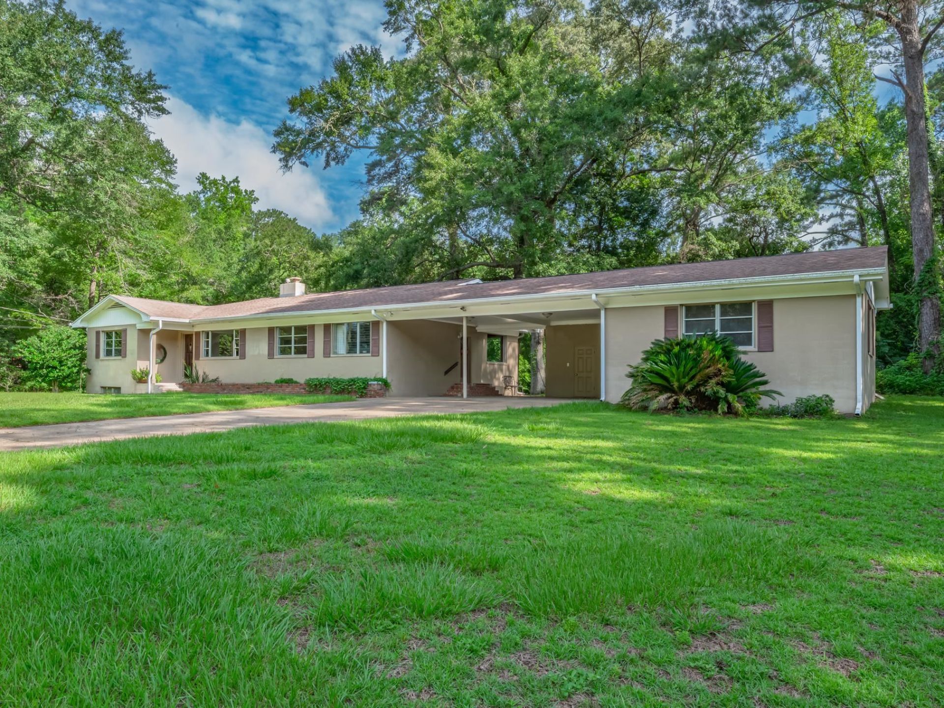 1734 W King Street , Quincy, FL 32351 Photo