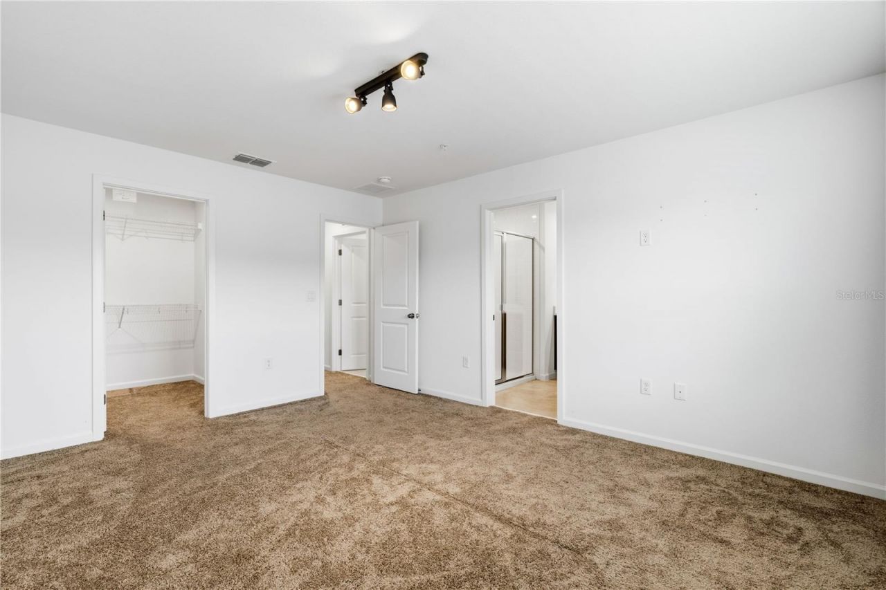 9844 Walkway Drive , Orlando, FL 32832 Photo