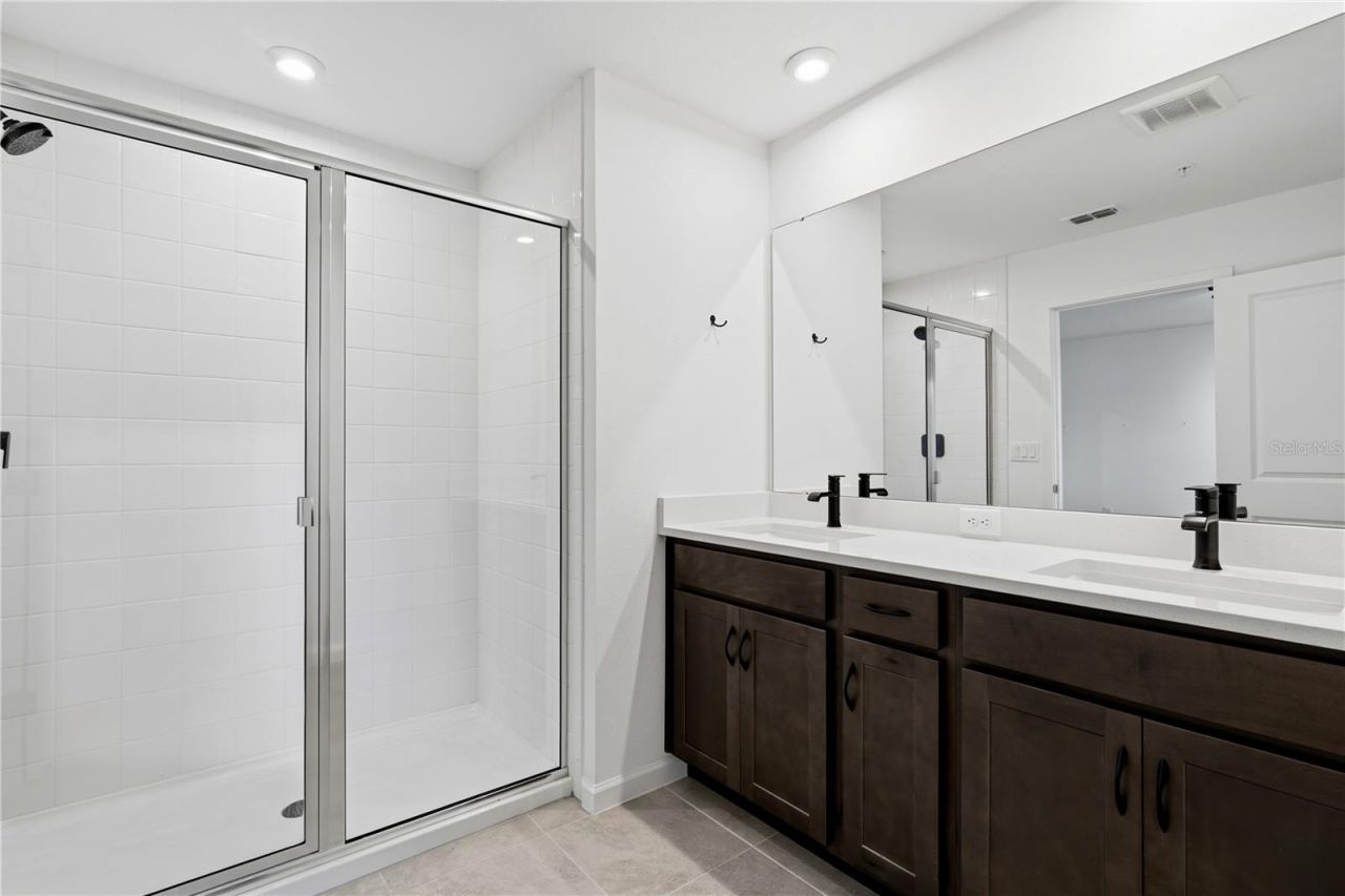 9844 Walkway Drive , Orlando, FL 32832 Photo