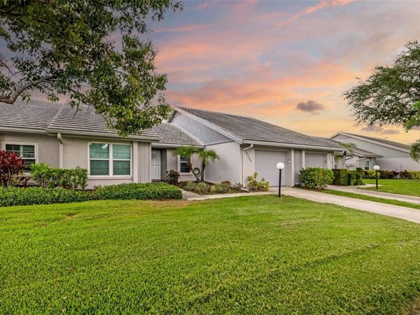 5355 CRESTLAKE BOULEVARD, Unit 65, SARASOTA, FL 34233