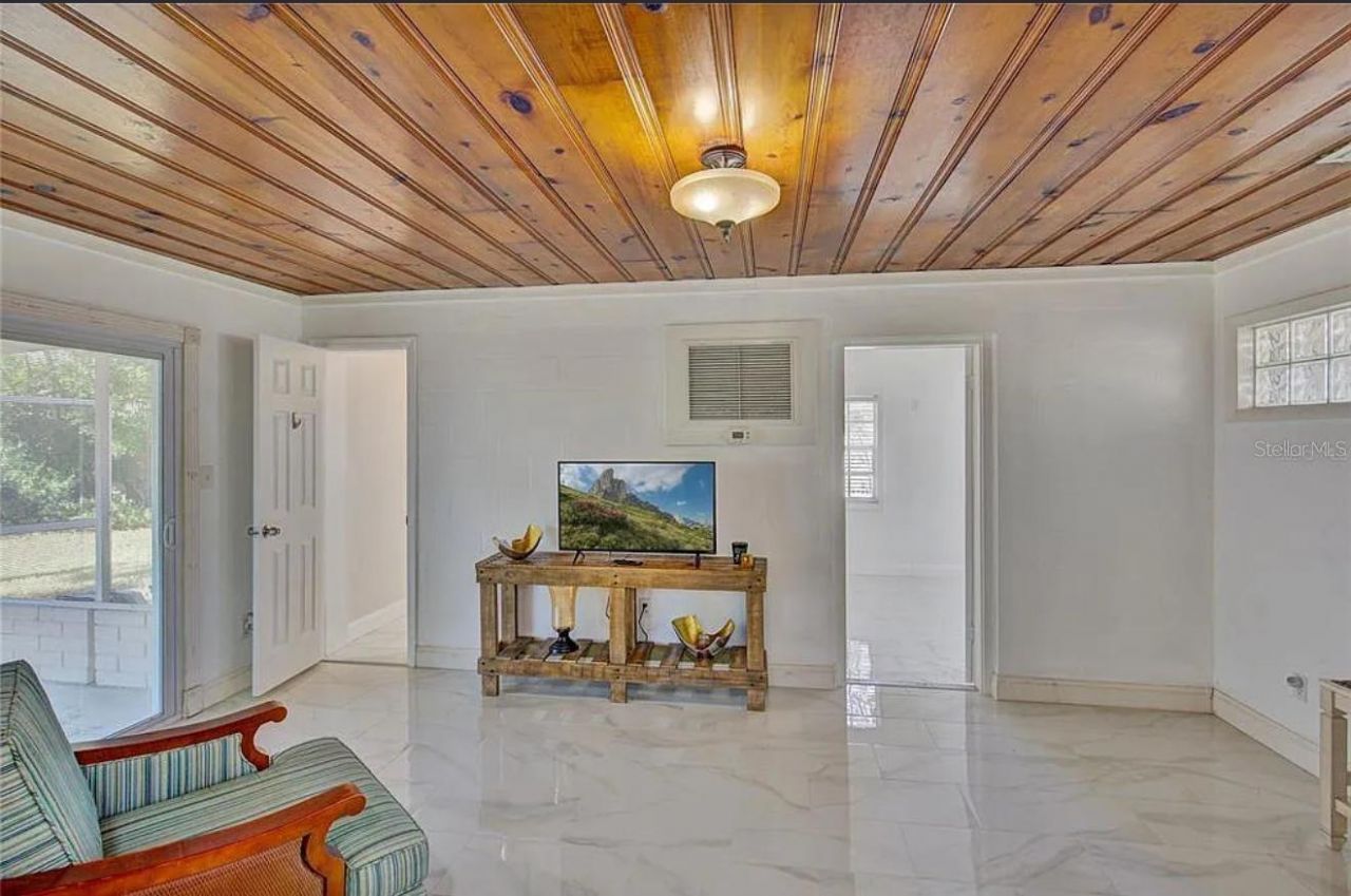 1008 Chester Drive , Clearwater, FL 33756 Photo