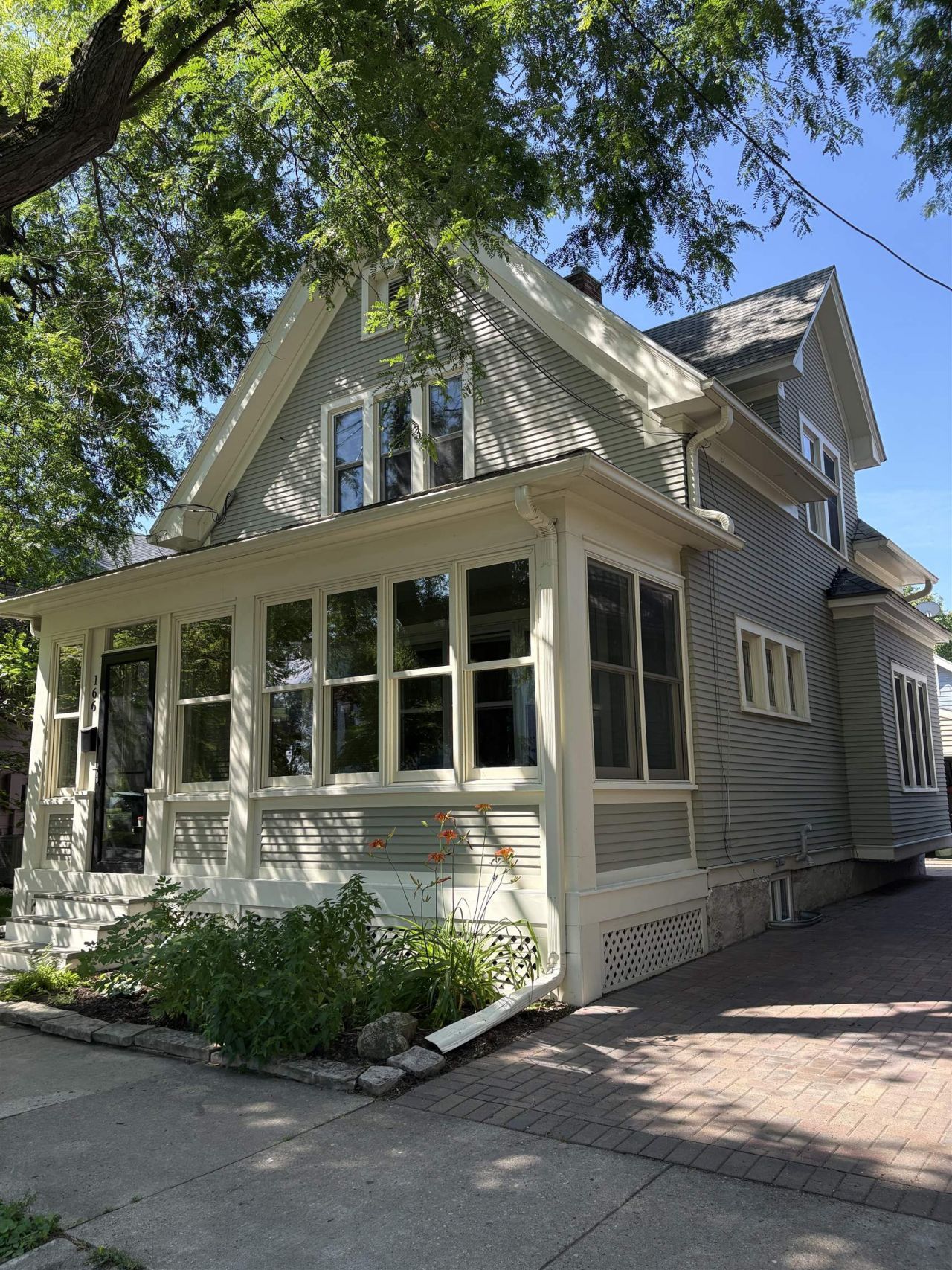 166 Proudfit Street Madison, WI 53715