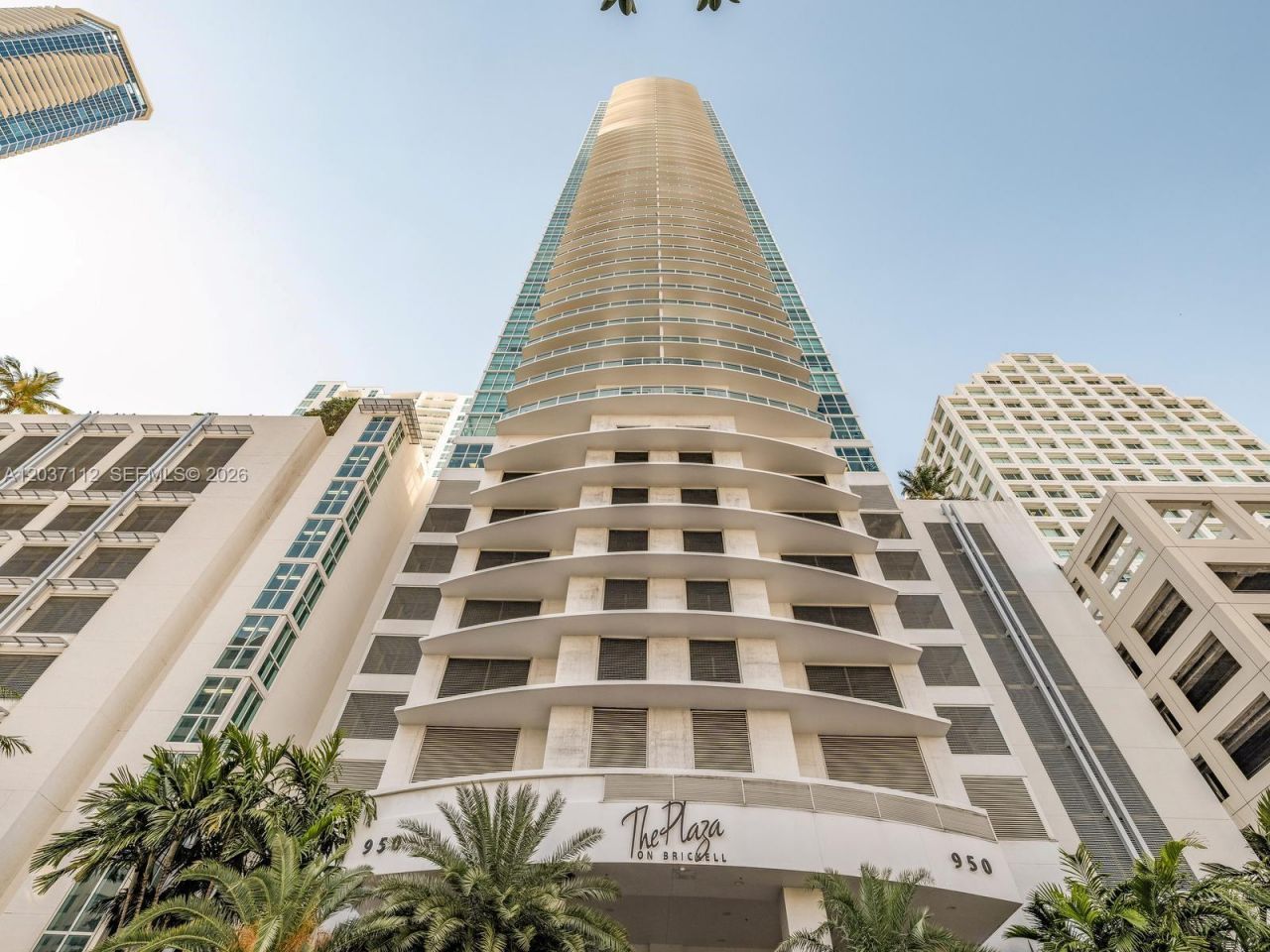 950 Brickell Bay Dr, Unit 1404, Miami, FL 33131 Photo