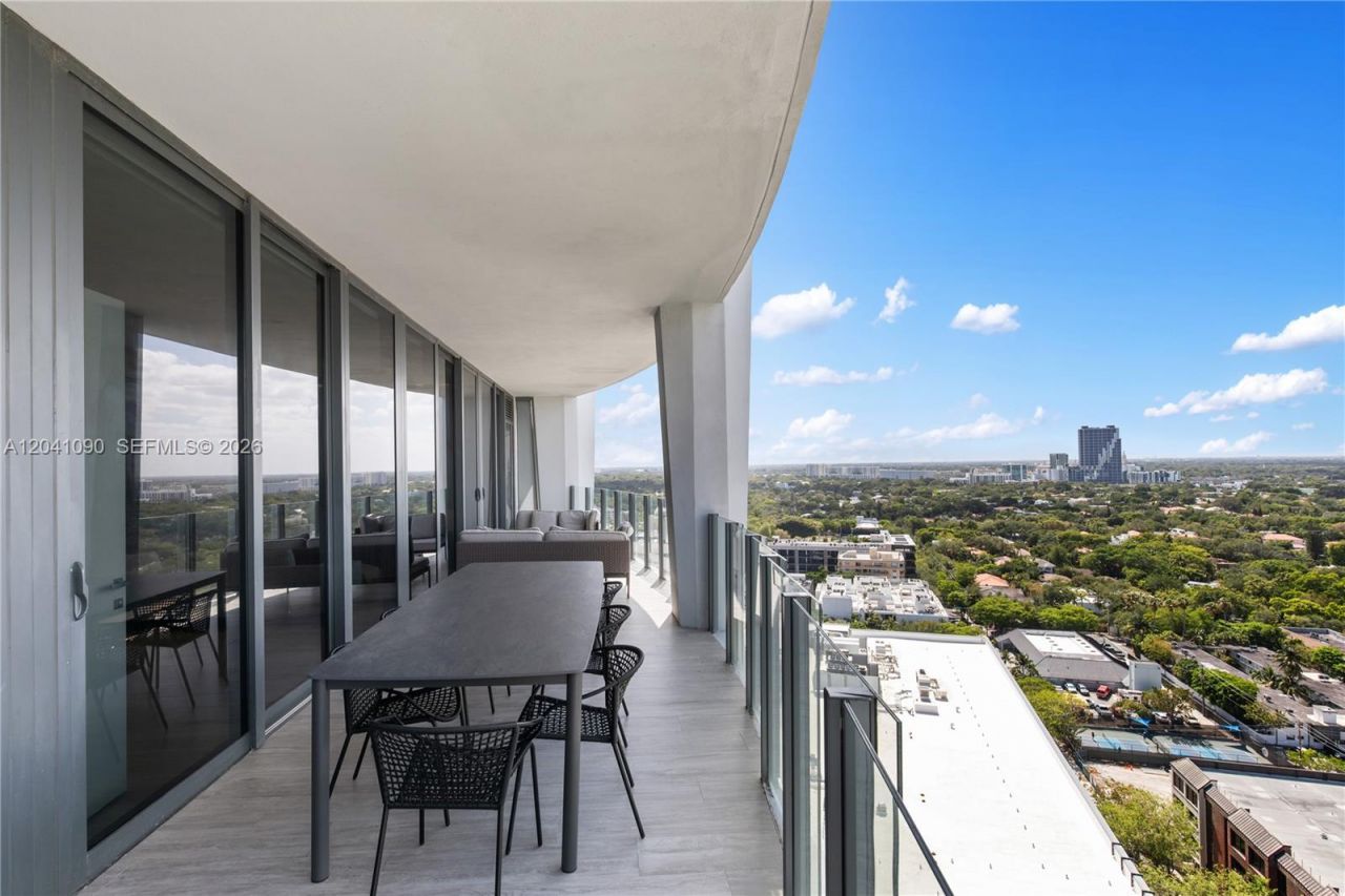 2831 S Bayshore Dr, Unit 2006, Coconut Grove, FL 33133 Photo