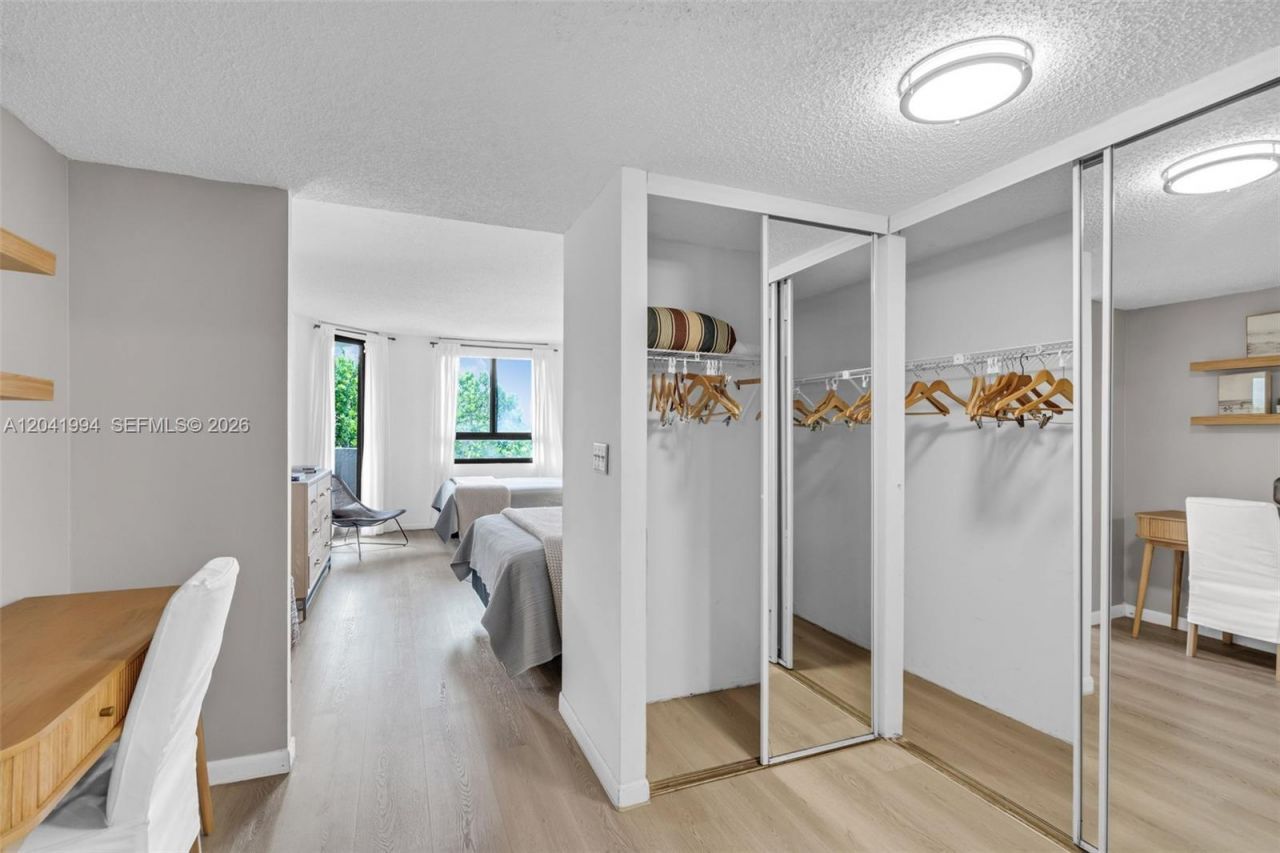 101 Crandon Blvd , Unit 269, Key Biscayne, FL 33149 Photo