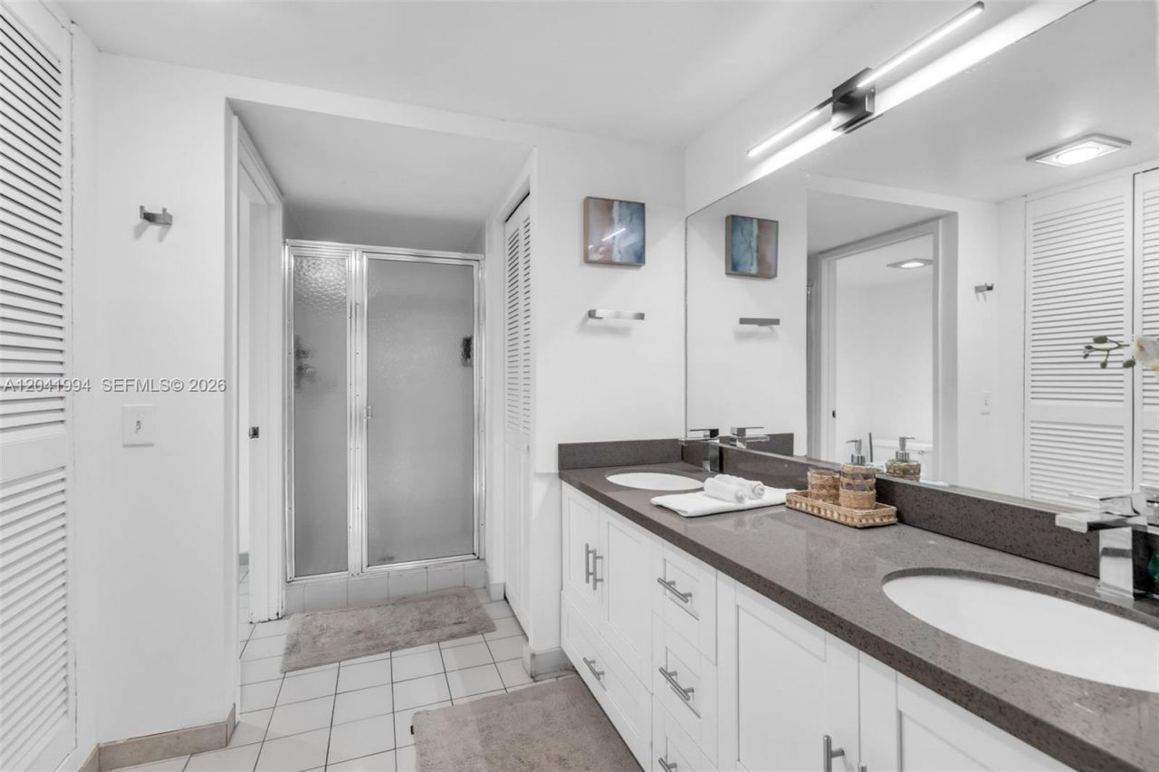 101 Crandon Blvd , Unit 269, Key Biscayne, FL 33149 Photo