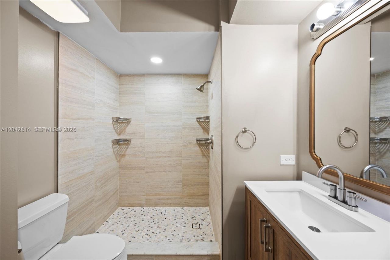 3102 Tuscany Way , Unit 3102, Boynton Beach, FL 33435 Photo