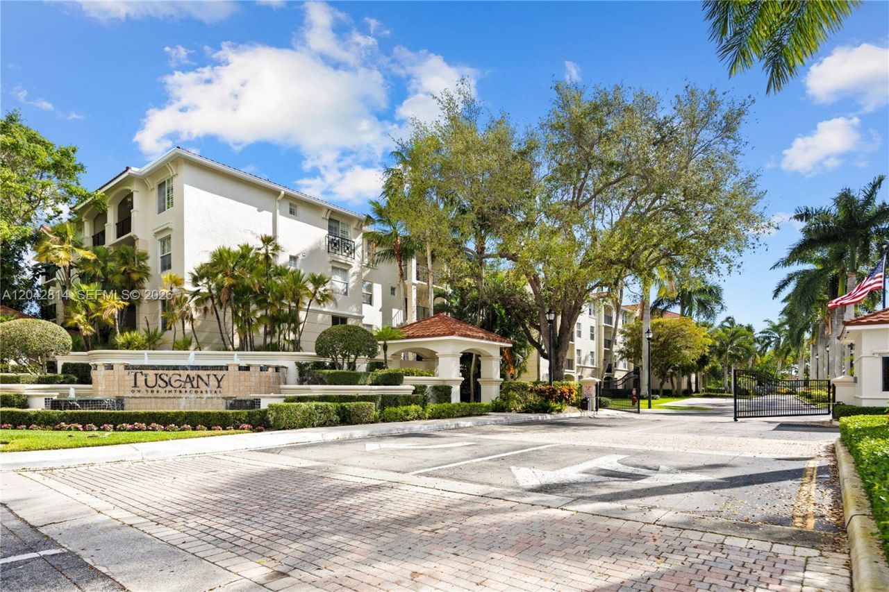 3102 Tuscany Way , Unit 3102, Boynton Beach, FL 33435 Photo