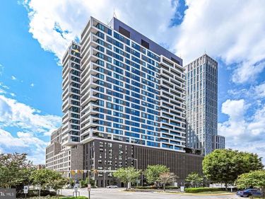 1650 SILVER HILL DRIVE, Unit 2209, MCLEAN, VA 22102