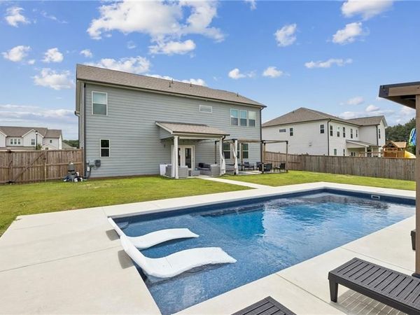 318 Cattail Lane, Winder, GA 30680