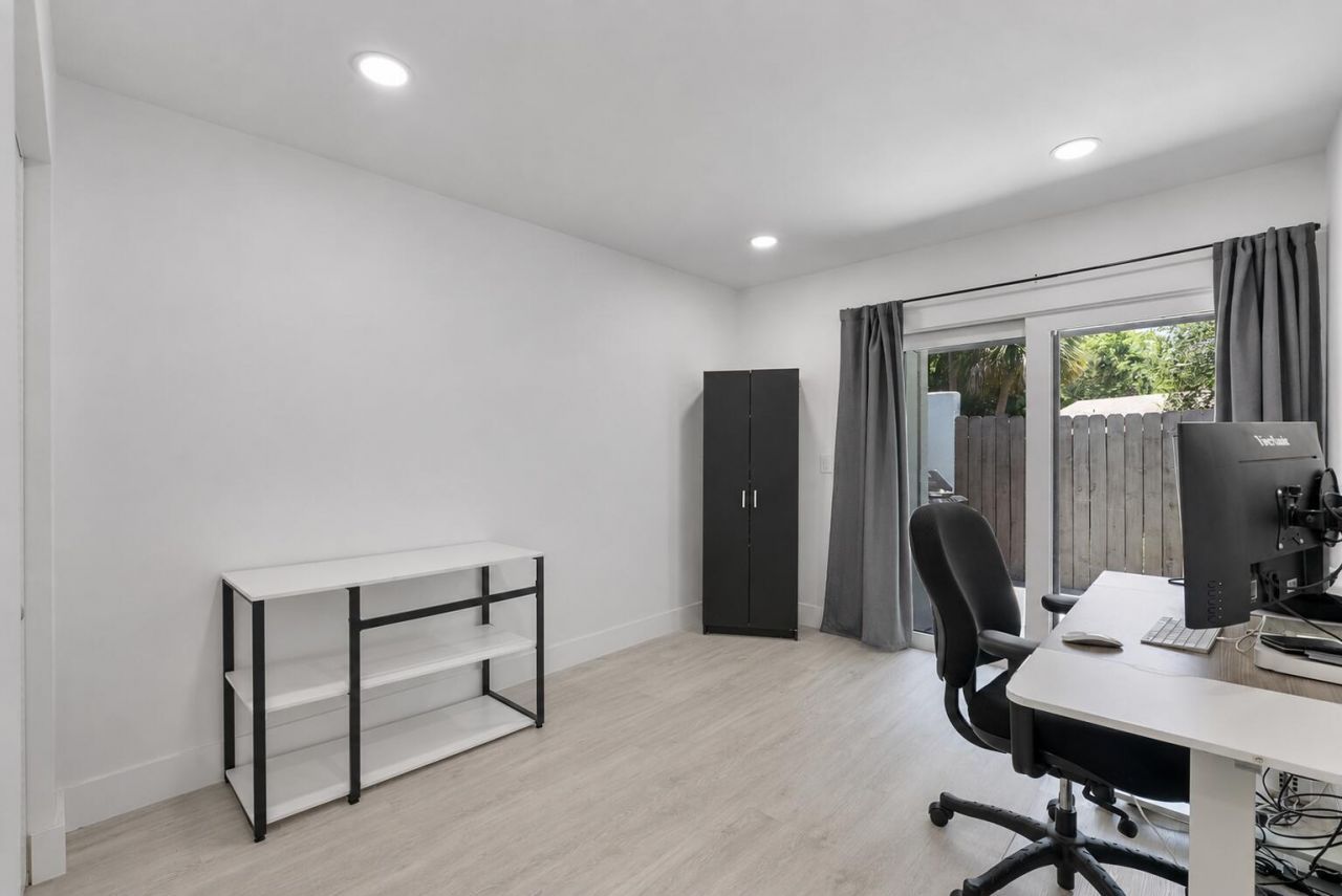 23284 SW 53rd Avenue, Unit D, Boca Raton, FL 33433 Photo