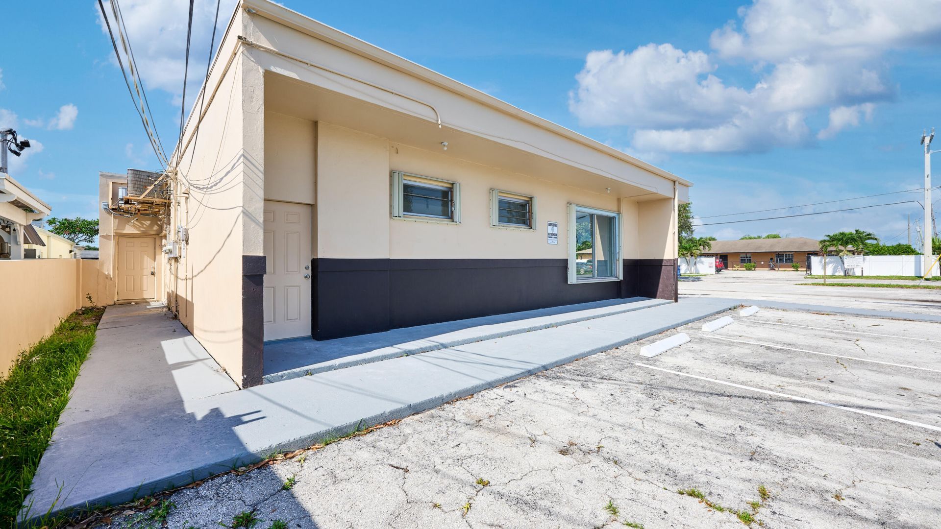 1620 Avenue E, West Palm Beach, FL 33422 Photo