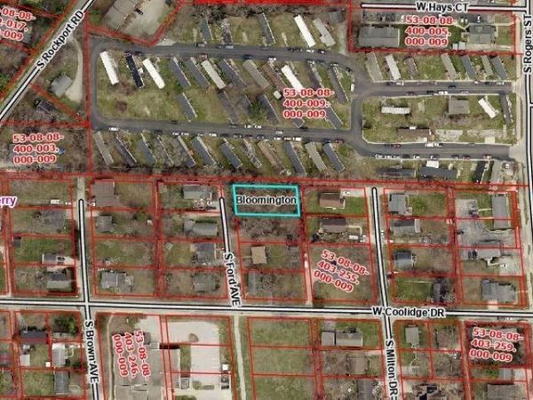 2301 S Ford Avenue, Bloomington, IN 47403