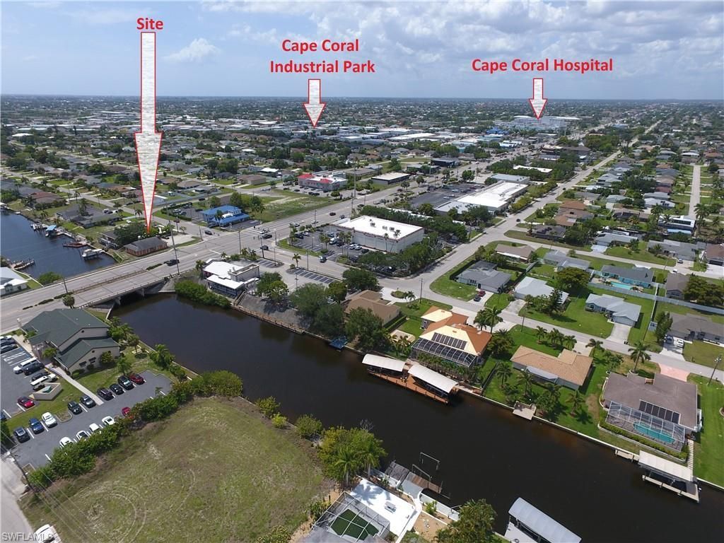 1218 Del Prado Blvd S, Cape Coral, FL 33990 Photo