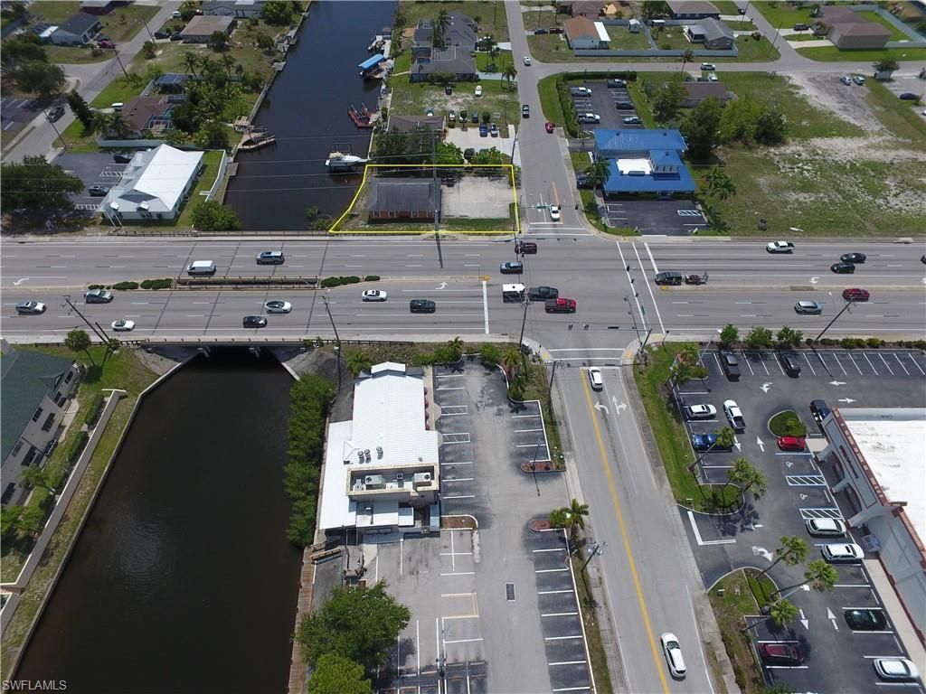 1218 Del Prado Blvd S, Cape Coral, FL 33990 Photo