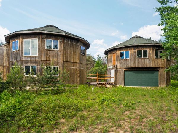 8238 Pineview Drive, Mancelona, MI 49659