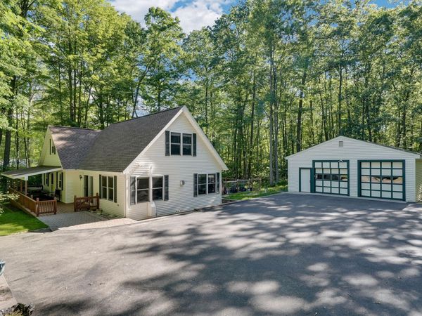 111 Leafy Lane, Roscommon, MI 48653