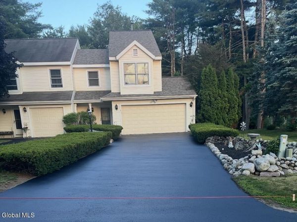 20 Tiffany Drive, Queensbury, NY 12804