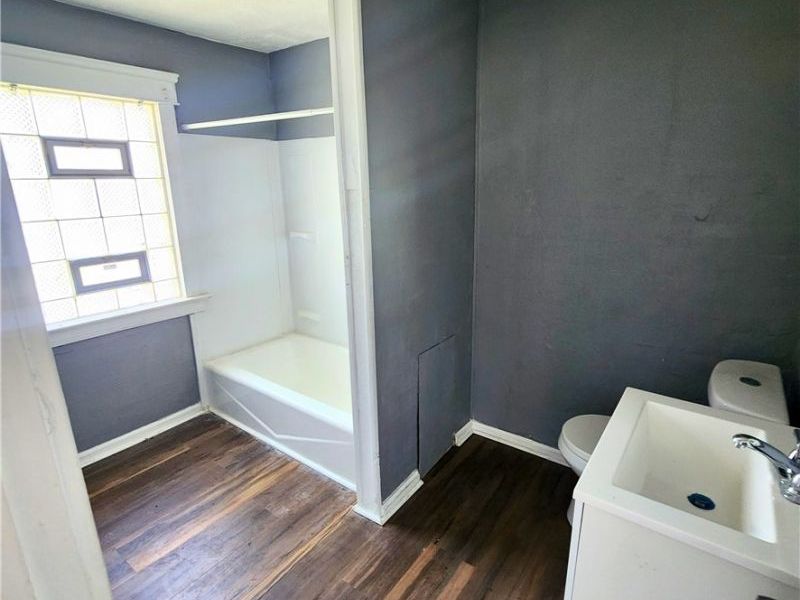 3198 E 118th Street, Cleveland, OH 44120 Photo 10