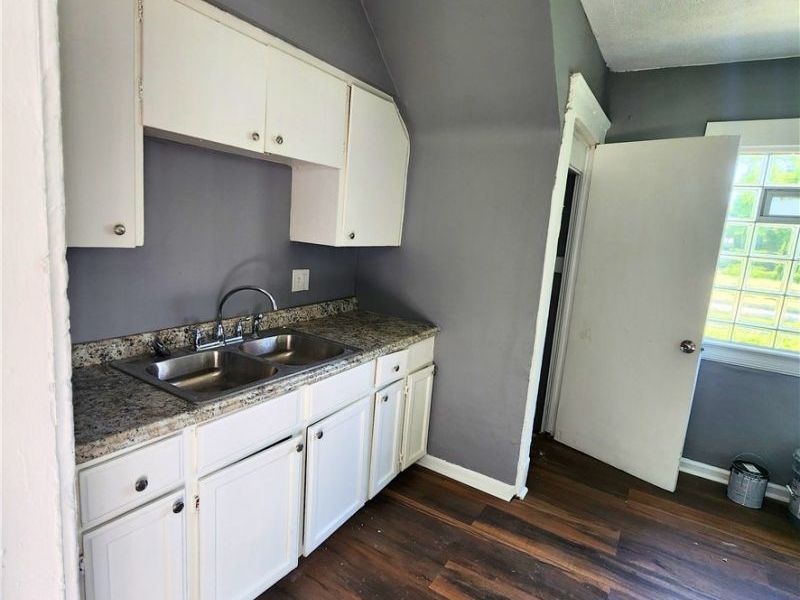 3198 E 118th Street, Cleveland, OH 44120 Photo 6