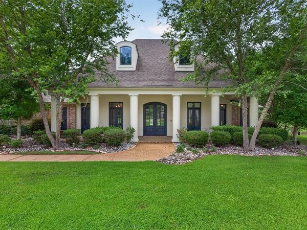 2910 Long Lake Drive, Shreveport, LA 71106