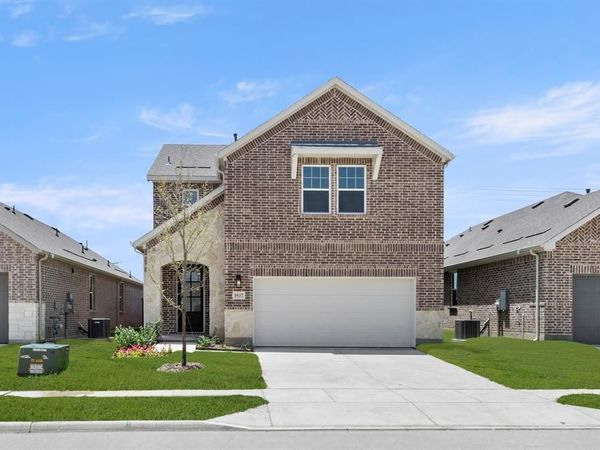 5937 Laurel Lake Lane, Pilot Point, TX 76258