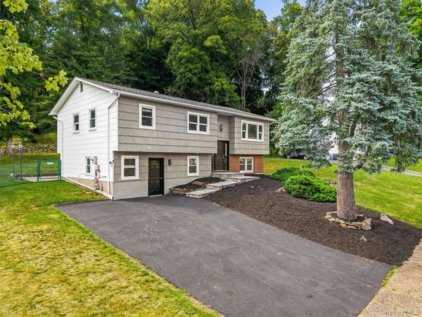 6 May Court , Stony Point, NY 10980
