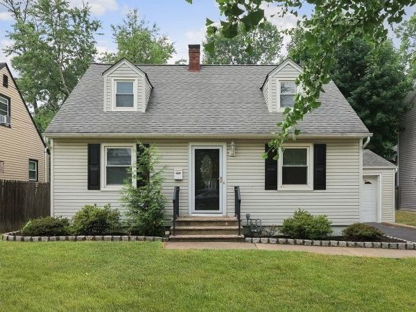 1751 Mountain Ave, Scotch Plains, NJ 07076