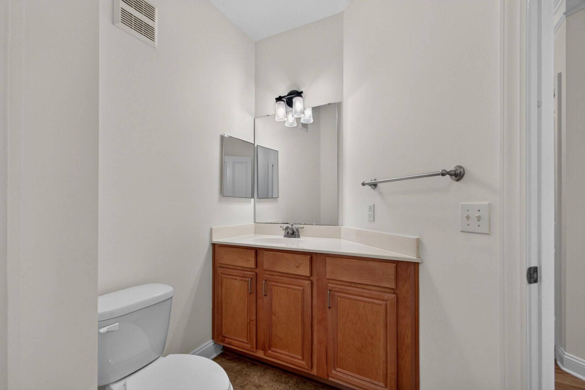 2244 Ashley Crossing Drive Photo 25