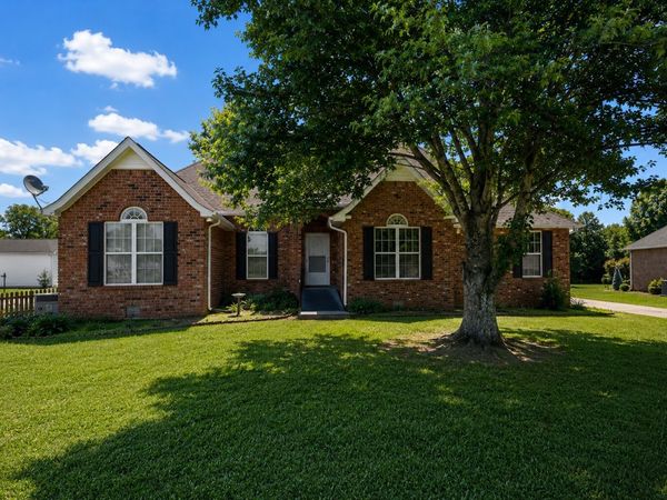 107 Honeysuckle Ct , Murfreesboro, TN 37129