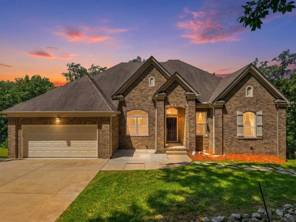 500 Moncrief Ave , Goodlettsville, TN 37072