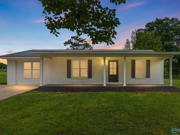 2119 Aretha Street, Athens, AL 35611