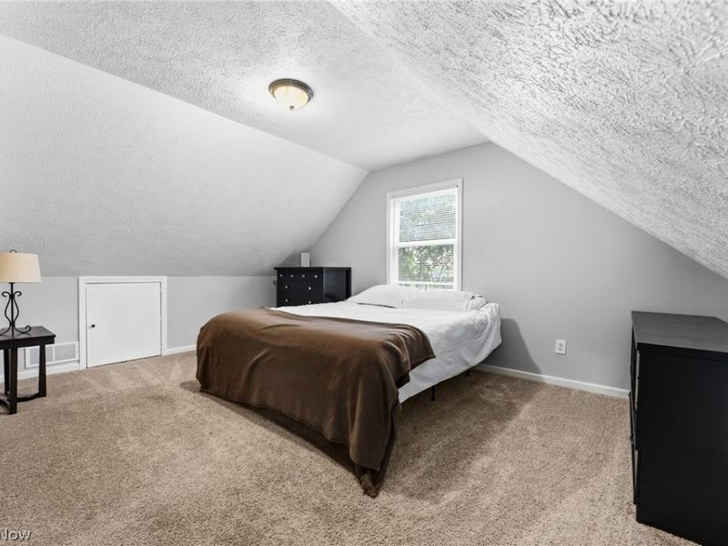 7160 Strausser Street NW, North Canton, OH 44720 Photo 34