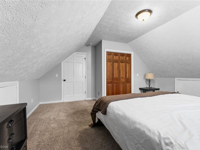 7160 Strausser Street NW, North Canton, OH 44720 Photo 35