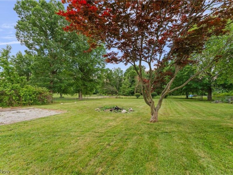 7160 Strausser Street NW, North Canton, OH 44720 Photo 38