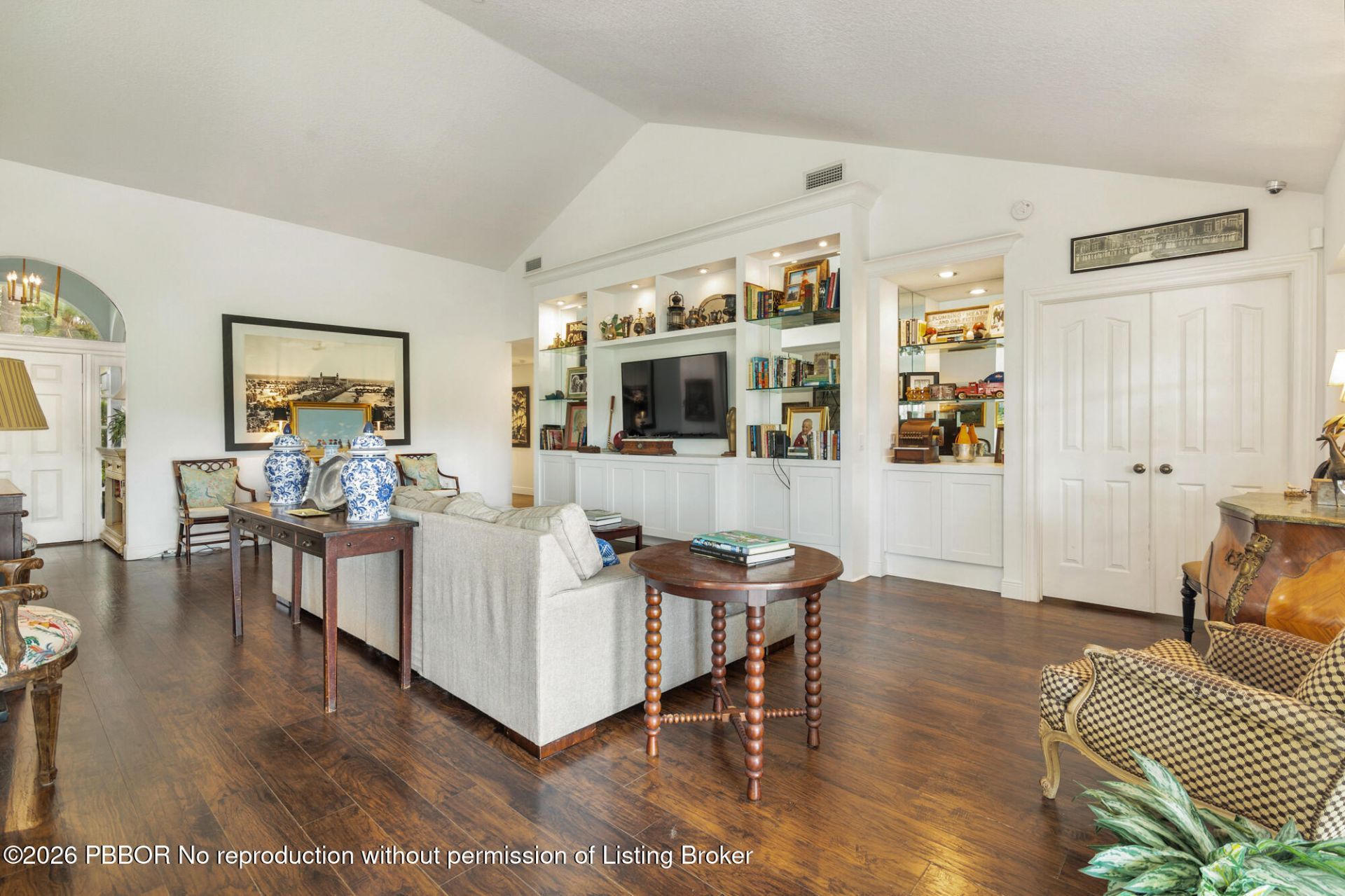 2402 Saratoga Bay Drive, West Palm Beach, FL 33409 Photo