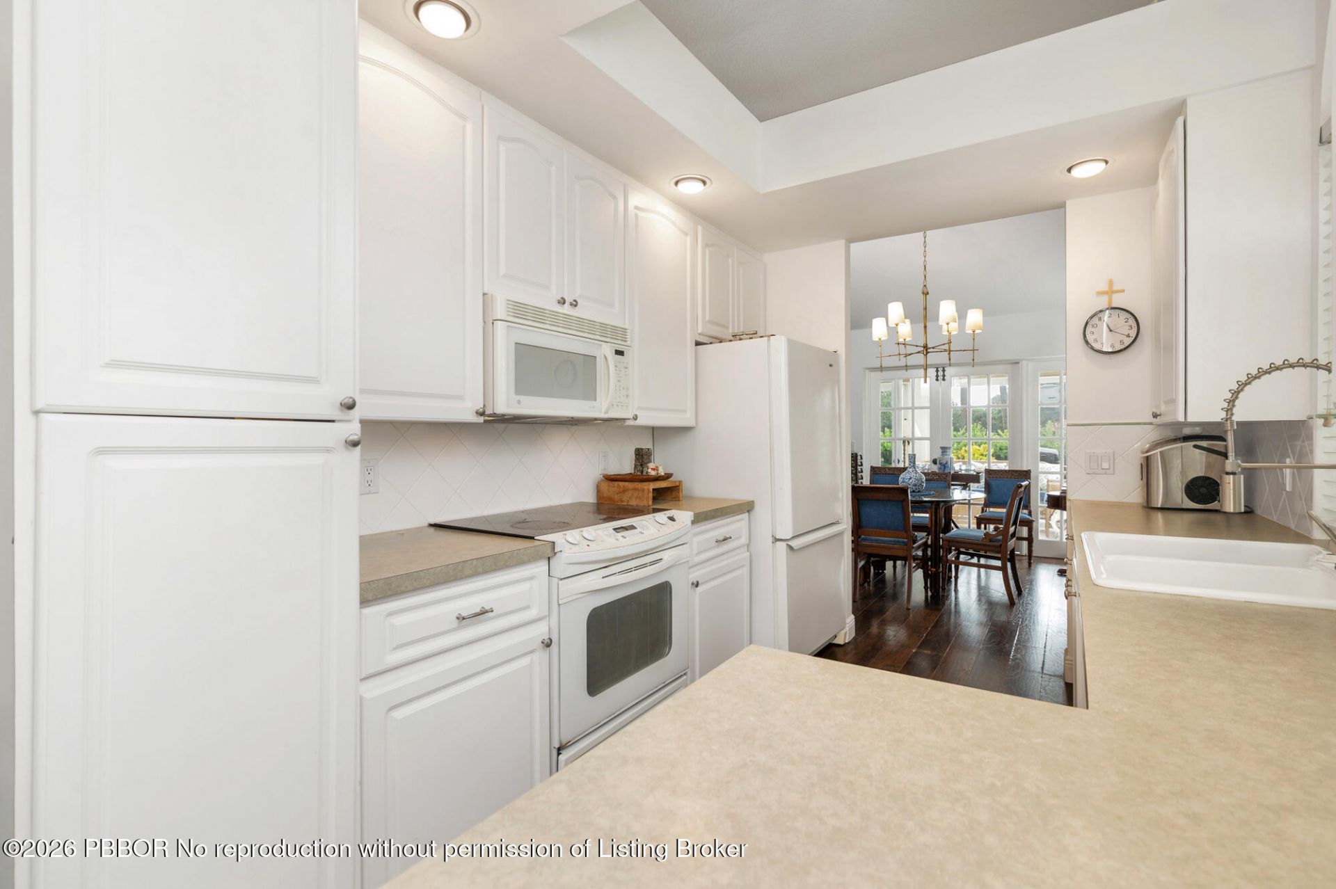 2402 Saratoga Bay Drive, West Palm Beach, FL 33409 Photo