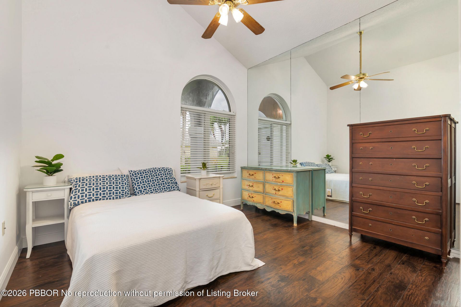 2402 Saratoga Bay Drive, West Palm Beach, FL 33409 Photo