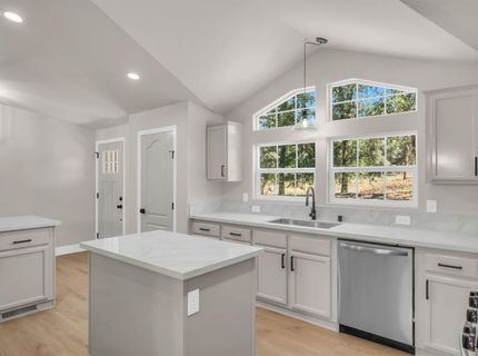 7071 Perry Creek Rd, Somerset, CA 95684 Photo