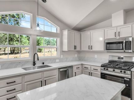 7071 Perry Creek Rd, Somerset, CA 95684 Photo