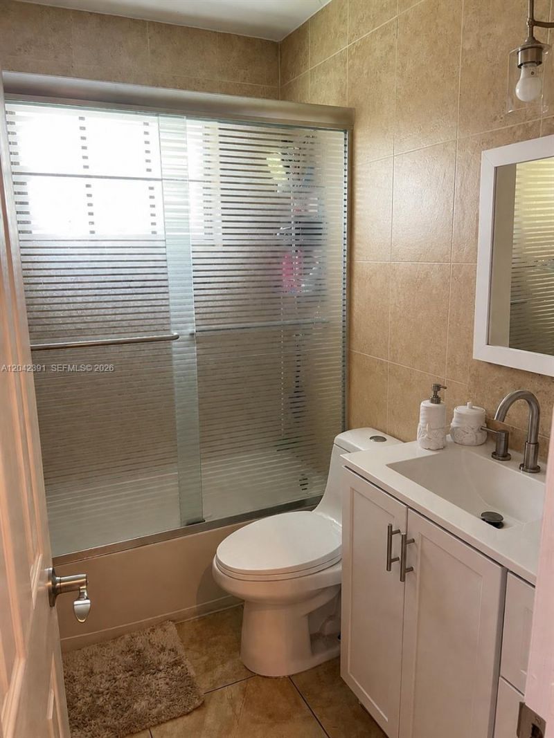 8130 NW 12th St, Pembroke Pines, FL 33024 Photo
