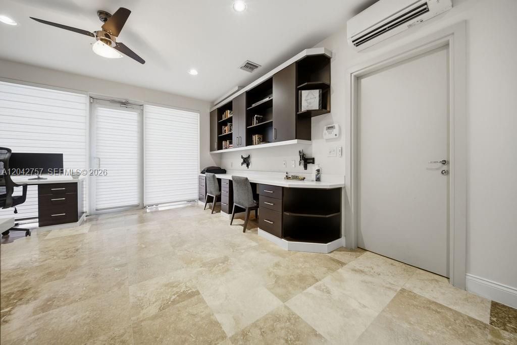 710 NE 3rd Ave, Fort Lauderdale, FL 33304 Photo