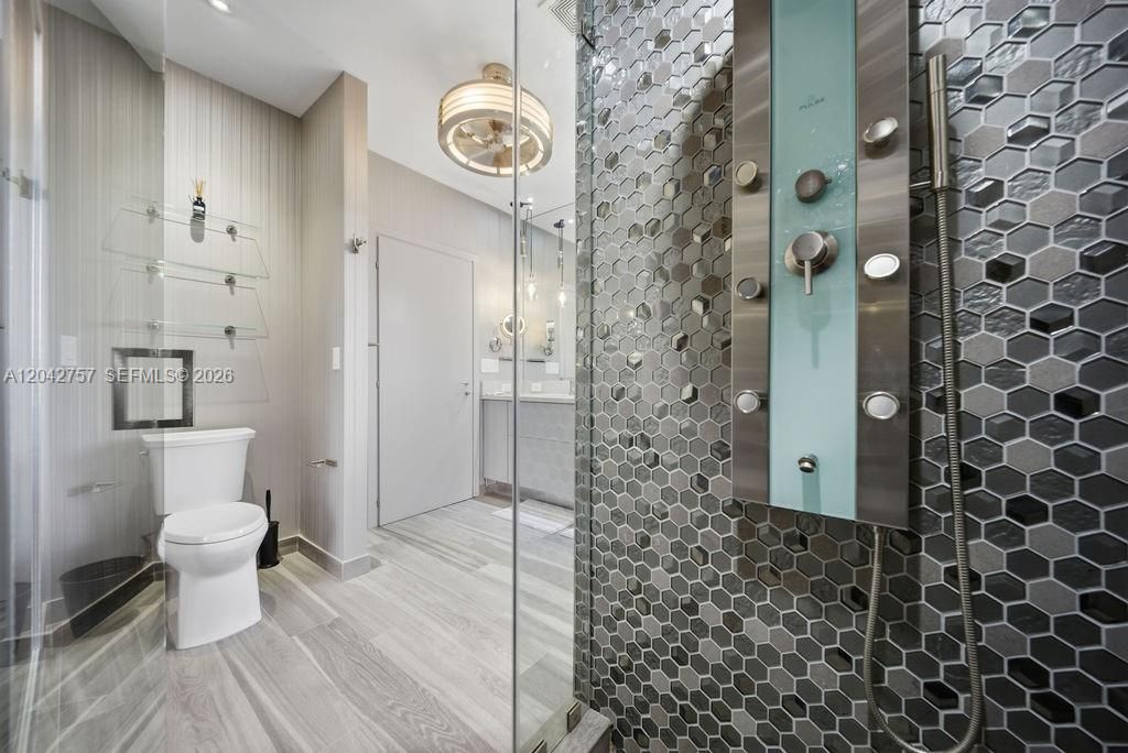 710 NE 3rd Ave, Fort Lauderdale, FL 33304 Photo