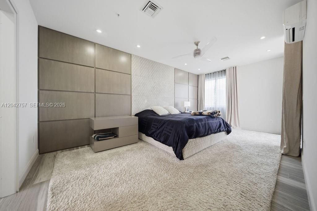 710 NE 3rd Ave, Fort Lauderdale, FL 33304 Photo