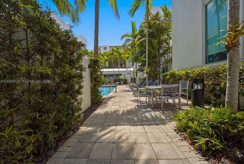 710 NE 3rd Ave, Fort Lauderdale, FL 33304 Photo