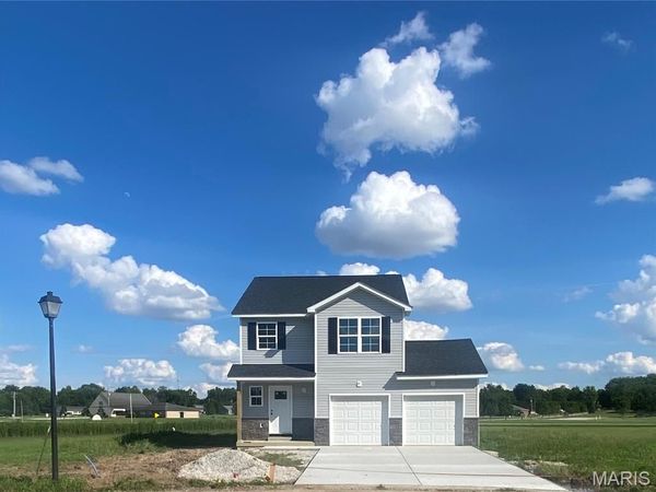 1406 Kweit Lane, Greenville, IL 62246